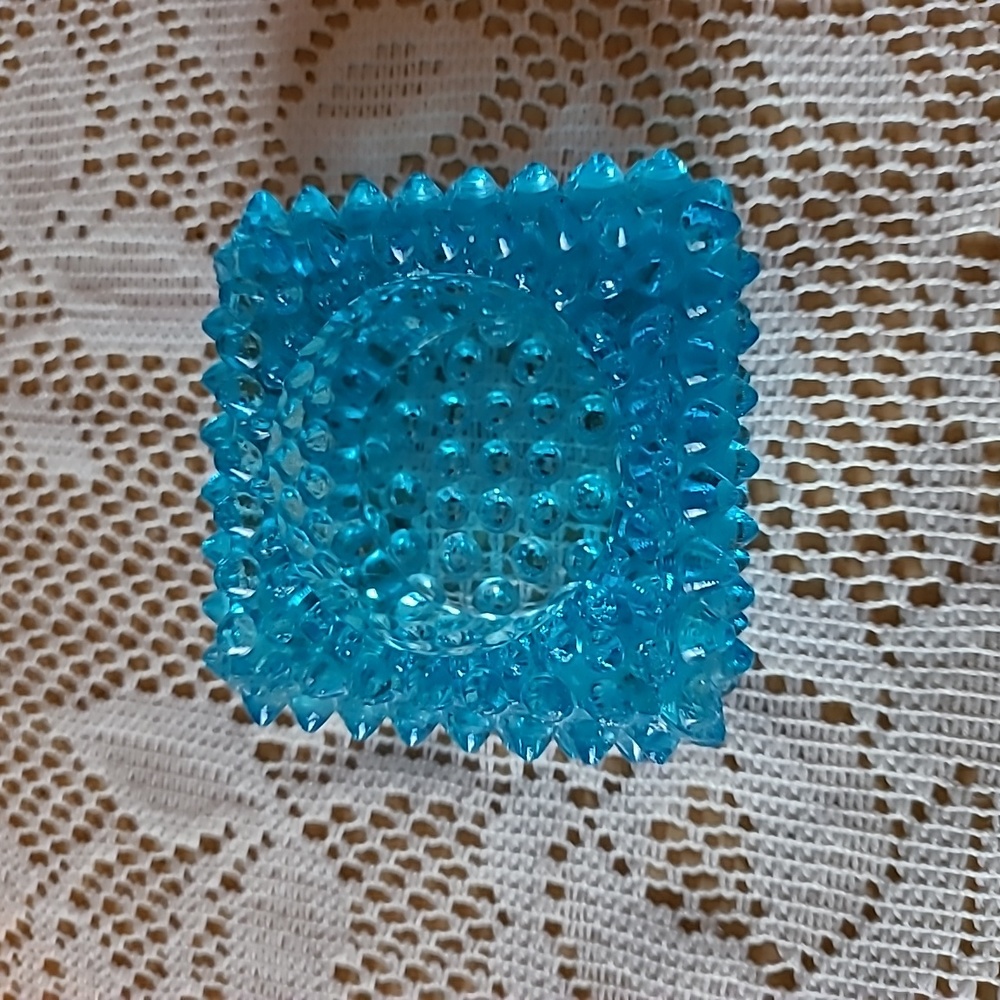 BLUE SALT CELLAR - Picture 2 of 4
